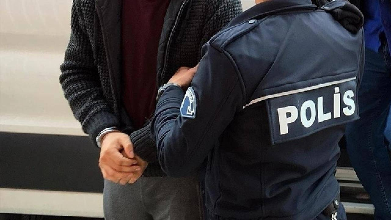 İstanbul’da ev baskını: 2 avukat gözaltına alındı