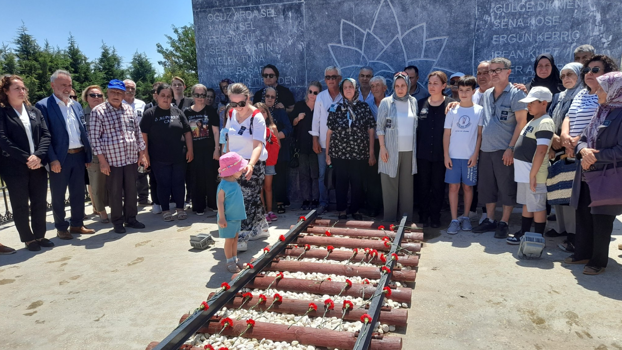 Çorlu Tren Katliamında Hayatını Kaybedenler Anıldı