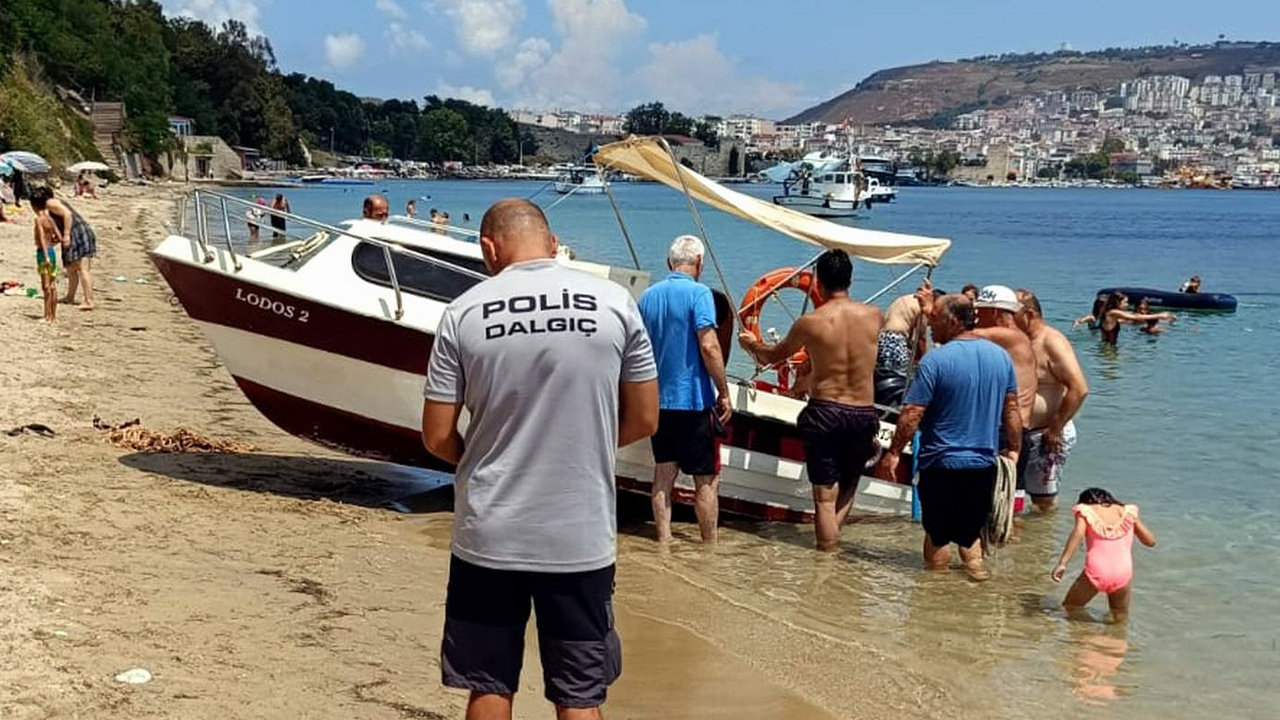 Denizin Ortasında Can Pazarı: Tekne Alabora Oldu, Yüzerek Kurtuldular