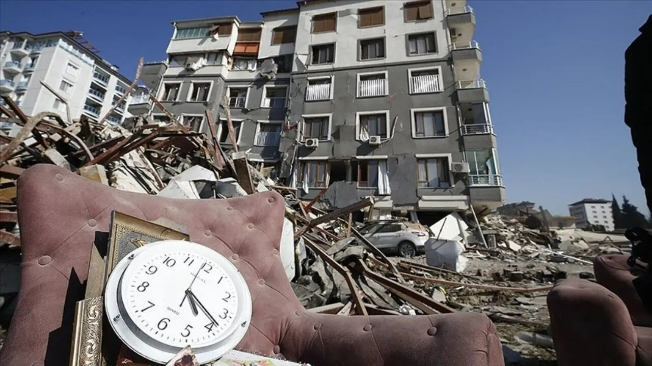 Depremde Yıkılan Bina Davalarında İlk Karar Bekleniyor