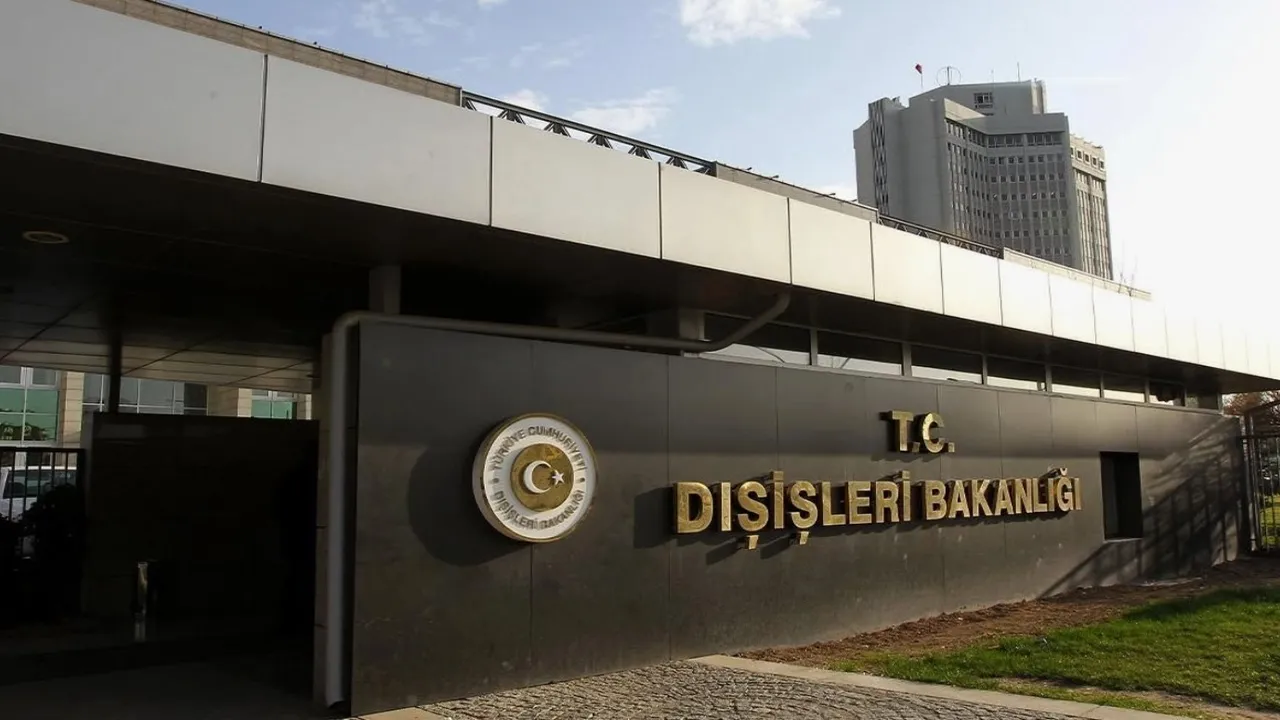 Dışişleri Bakanlığı, İsrail’in Gazze’deki Türk-Filistin Dostluk Hastanesi’ne yönelik saldırılarını kınadı