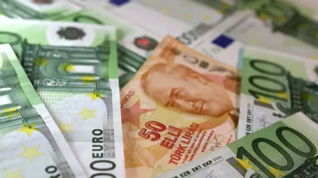 Dövizde Hareketlilik: Euro Tüm Zamanların Rekorunu Kırdı