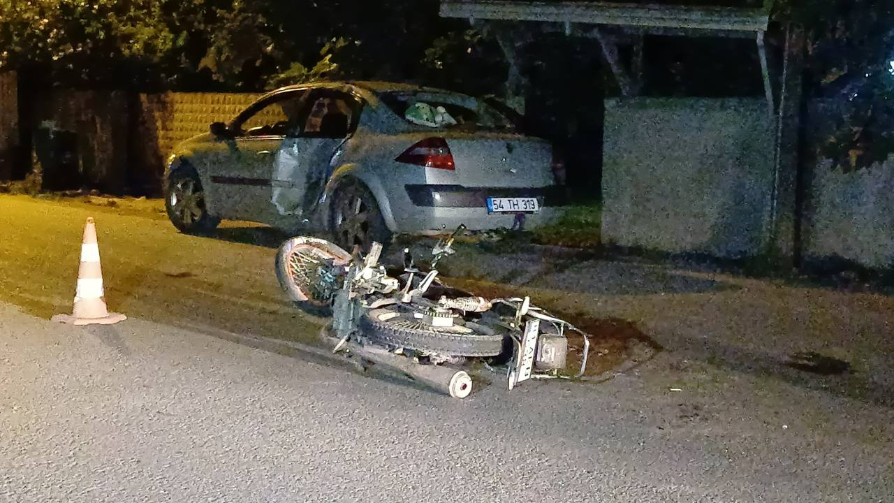 Düzce’de Feci Kaza! Otomobil ile Motosiklet Çarpıştı: Yaralılar Var