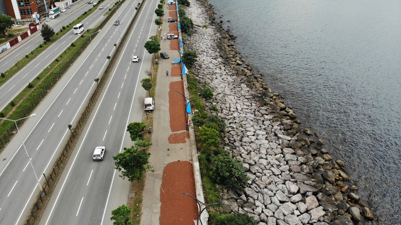 Giresun Sallandı, Uzmanı Uyardı: Karadeniz’de Büyük Bir Deprem Bekleniyor Mu?