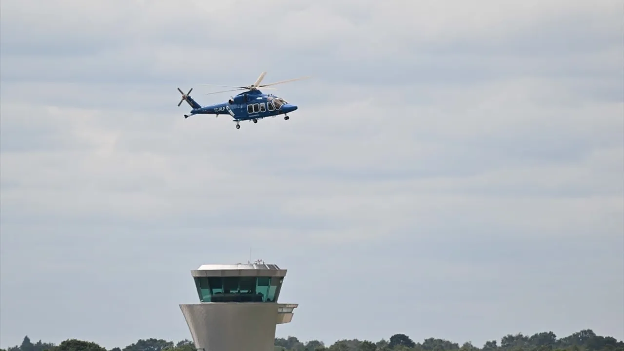 GÖKBEY Helikopteri, İngiltere’de Üçüncü Uçuş Gösterisini Başarıyla Tamamladı