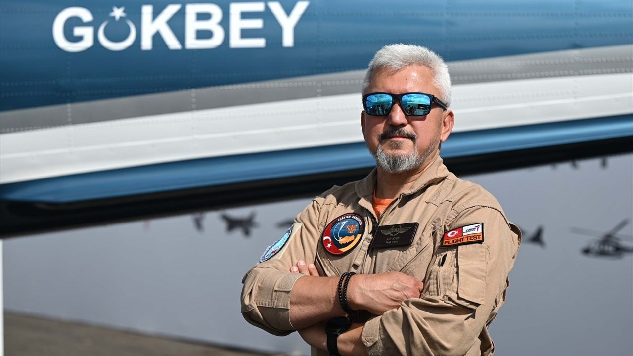 GÖKBEY Helikopteri İngiltere’deki İlk Uçuş Gösterisini Başarıyla Gerçekleştirdi