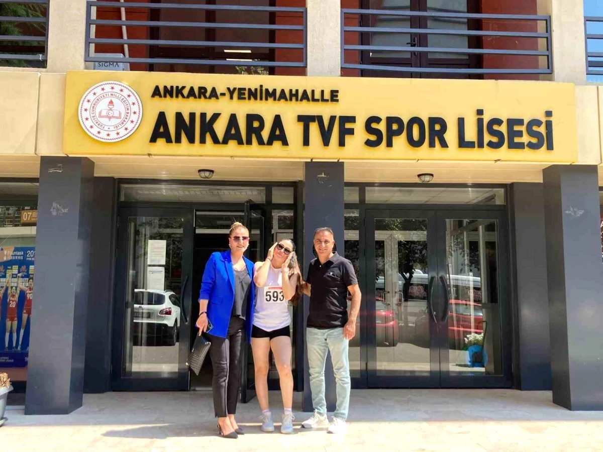 Hakkari’de bir kız öğrenci Ankara TVF Spor Lisesine yerleşerek ilke imza attı