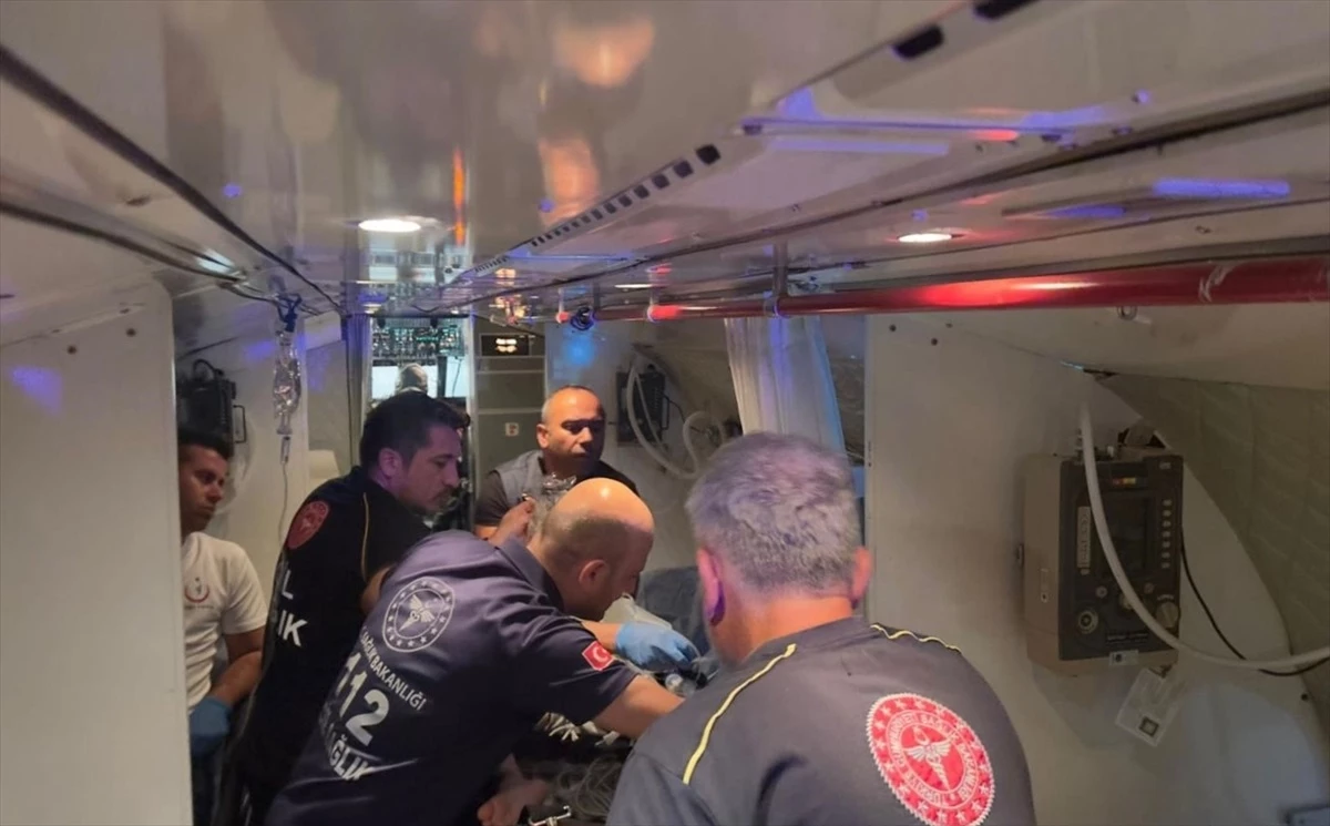 Hava Kuvvetleri Komutanlığı, kalp rahatsızlığı bulunan 2 çocuğu ambulans uçakla Ankara’ya getirdi