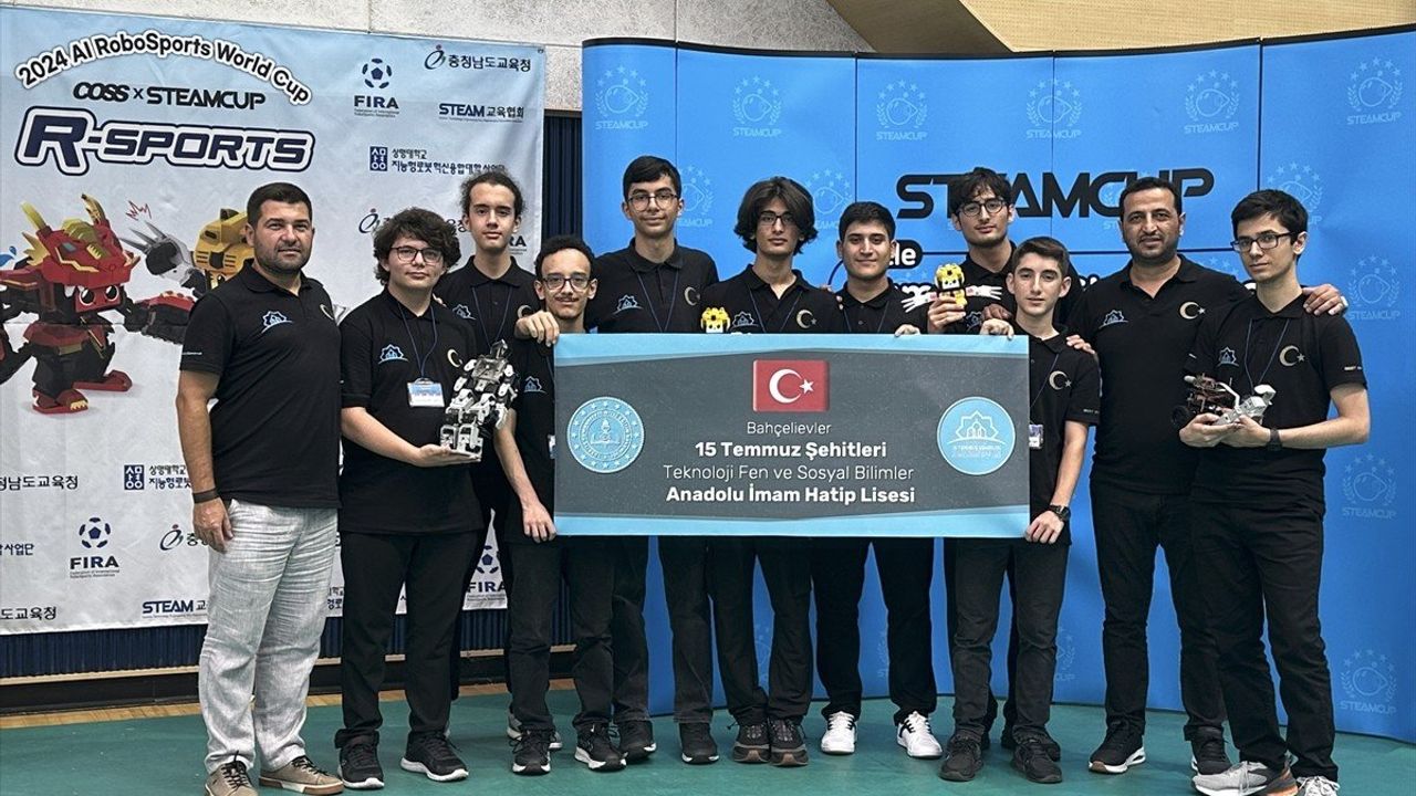 İstanbul’dan Dünyaya Robot İnovasyonu: Şampiyon İmam Hatip Liseliler