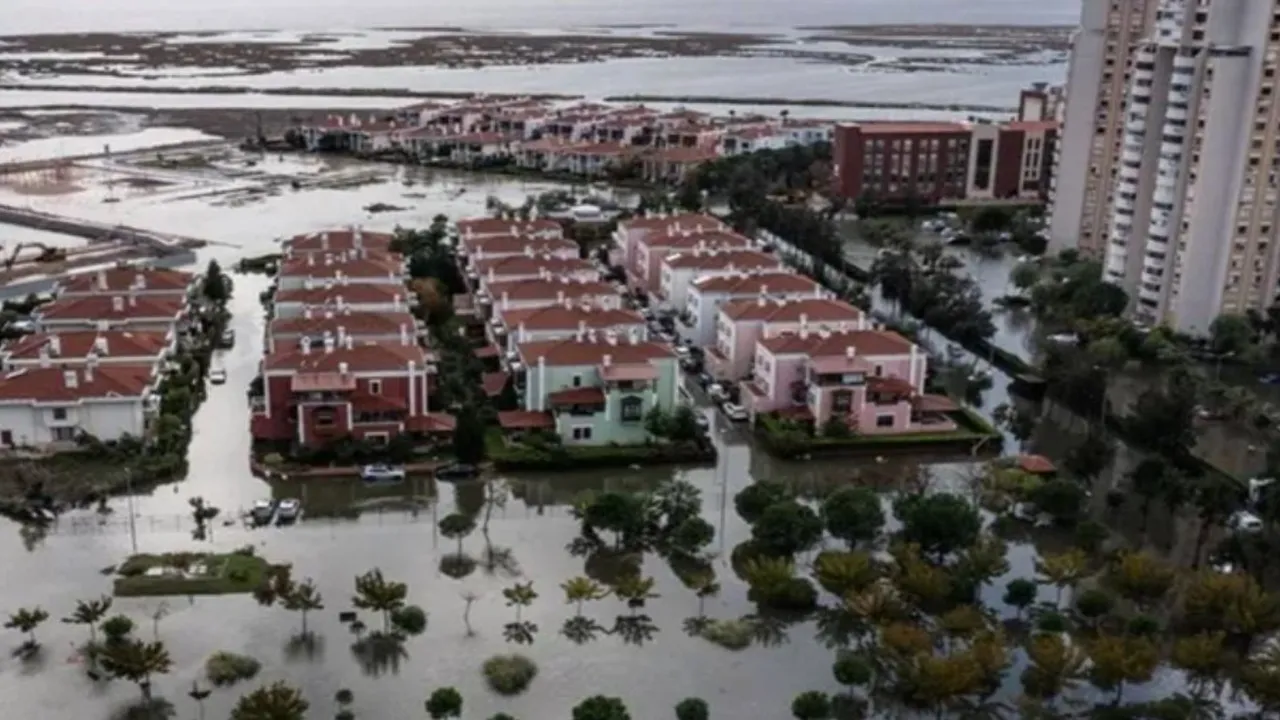 İzmir için deprem uyarısı: Beş ilçede deniz ilerleyebilir işte detaylar!