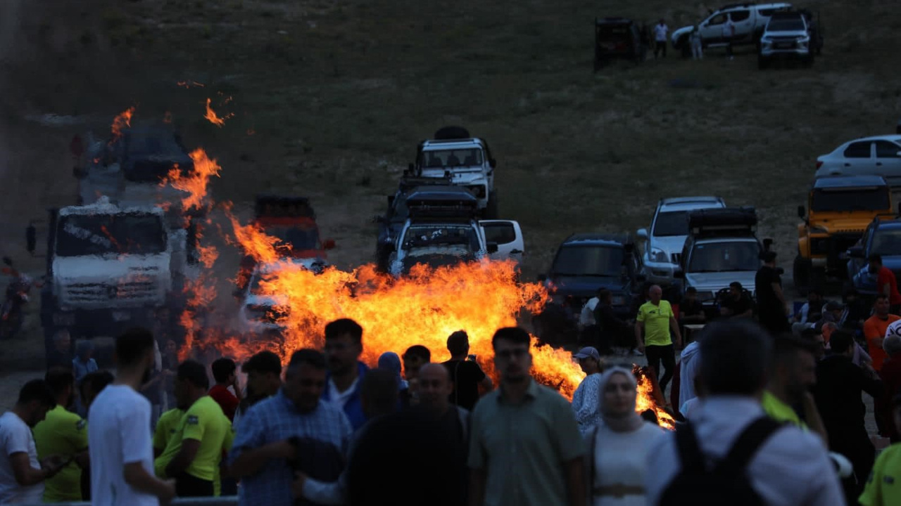 Kamp Ateşi Parladı: Vali Aydoğdu, Yanmaktan Son Anda Kurtuldu