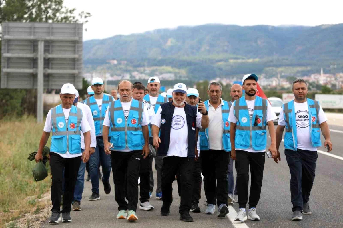 Memur-Sen’e bağlı sendikaların Ankara yürüyüşü sona eriyor