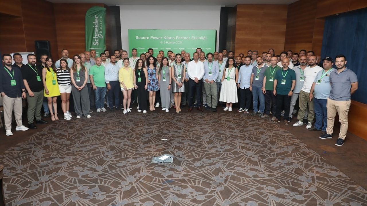 Schneider Electric Secure Power İş Birimi Kıbrıs’ta İş Ortaklarıyla Buluştu