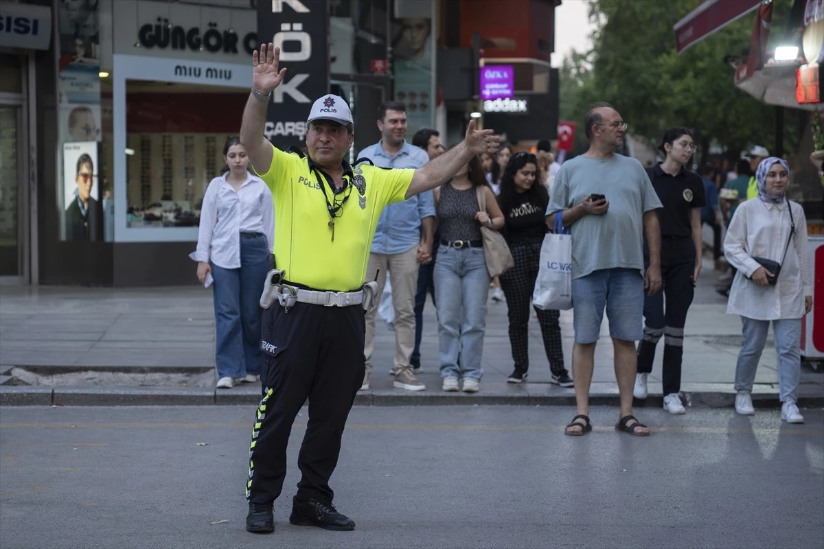 Ankara Trafik Denetleme Şube Müdürlüğünde Emeklilik Sürprizi