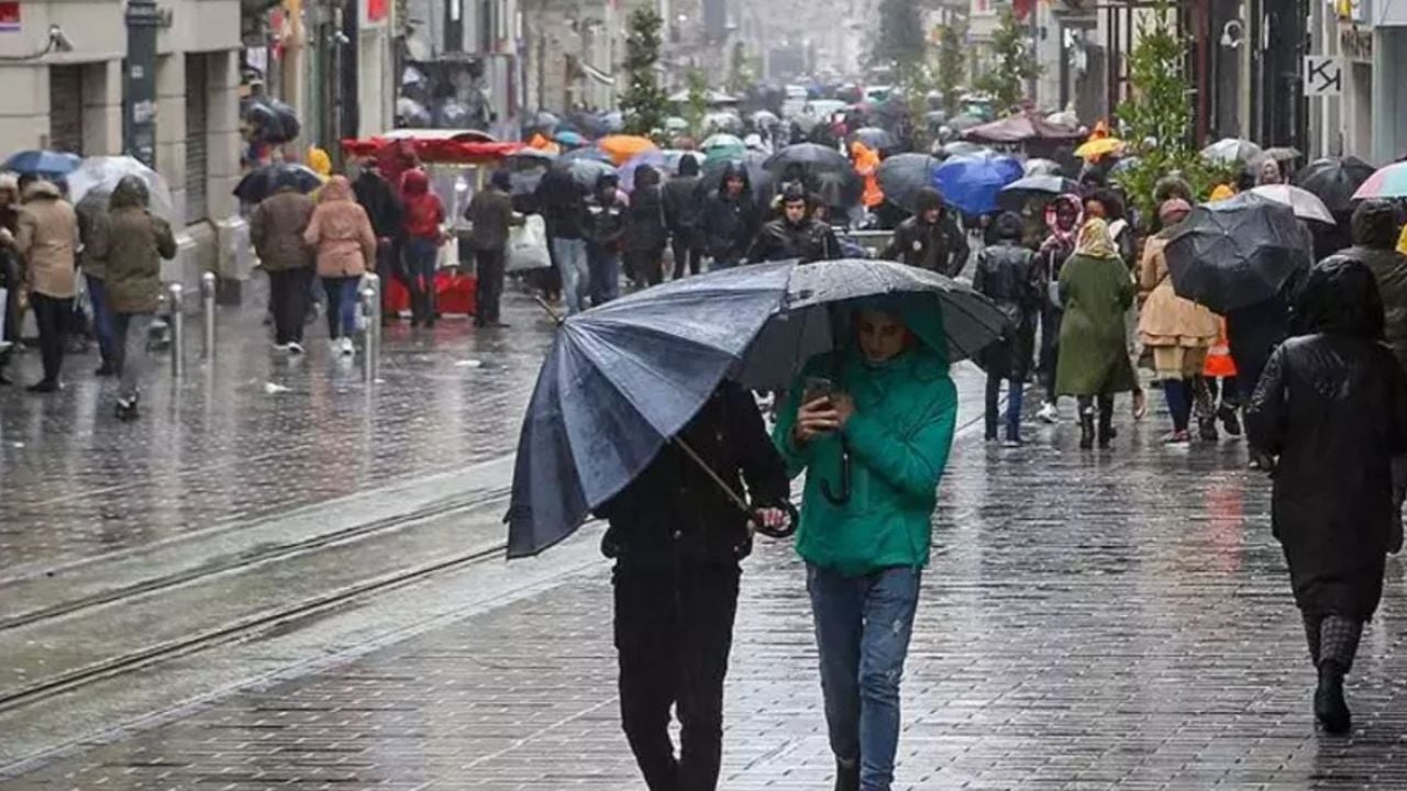 Ülke genelinde yağış uyarısı: İstanbul ve 16 il sarı kodda!