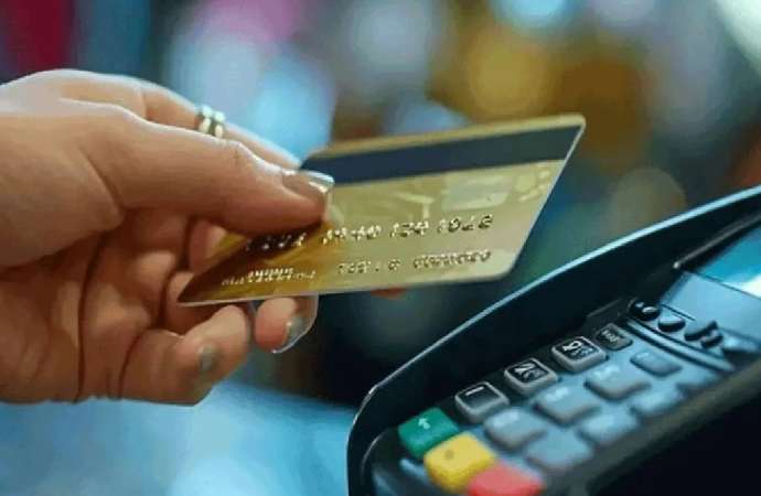 Kredi kartlarında yeni dönem başlıyor! Temassız ödeme limiti değişti – Ankaragündem
