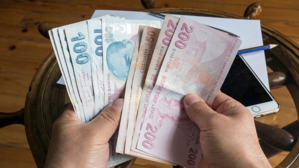 Emekli maaşına şaşırtan ek zam hesabı: SGK uzmanı paylaştı! Zamma rağmen açlık sınırının altında kalmıştı