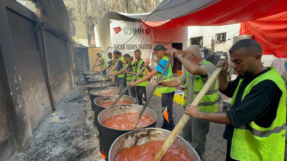 İHH Gazze’ye yönelik yardımlarını sürdürüyor