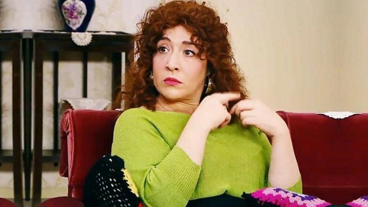 Yasemin Baştan’ın oğlu Sarp’ı kardeşi zannediyorlar: Yaşını duyanlar şaştı kaldı! Yorum yağmuruna tutuldu