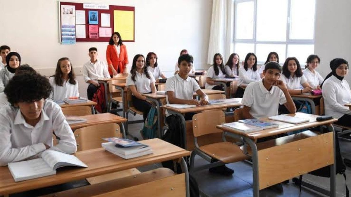 Lisede o sınav yasaklandı: MEB duyurdu, artık yapılmayacak