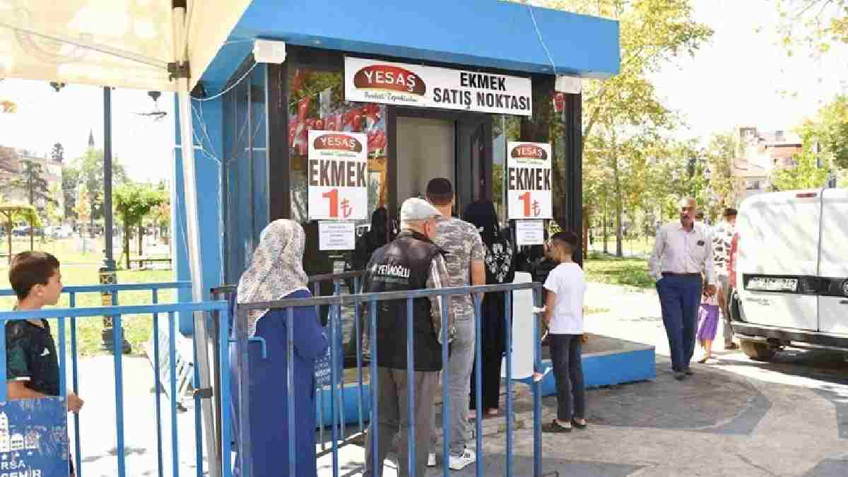 Şaka değil gerçek fiyat! Belediye başkanı duyurdu: ‘Sözümüzü tuttuk, ekmek artık 1 TL’den satışta’