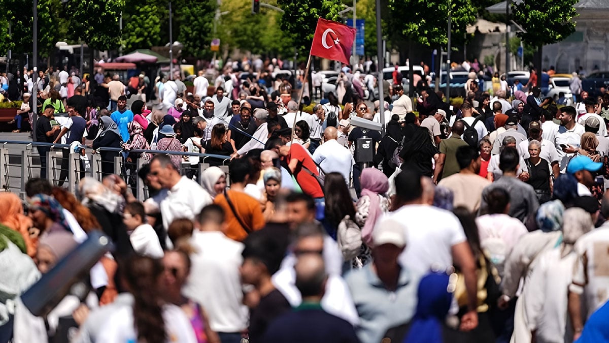 Türkiye’nin en uzun yaşam süresine sahip kenti şaşkına çevirdi! Ülke geneli ortalamasında ise düşüş var