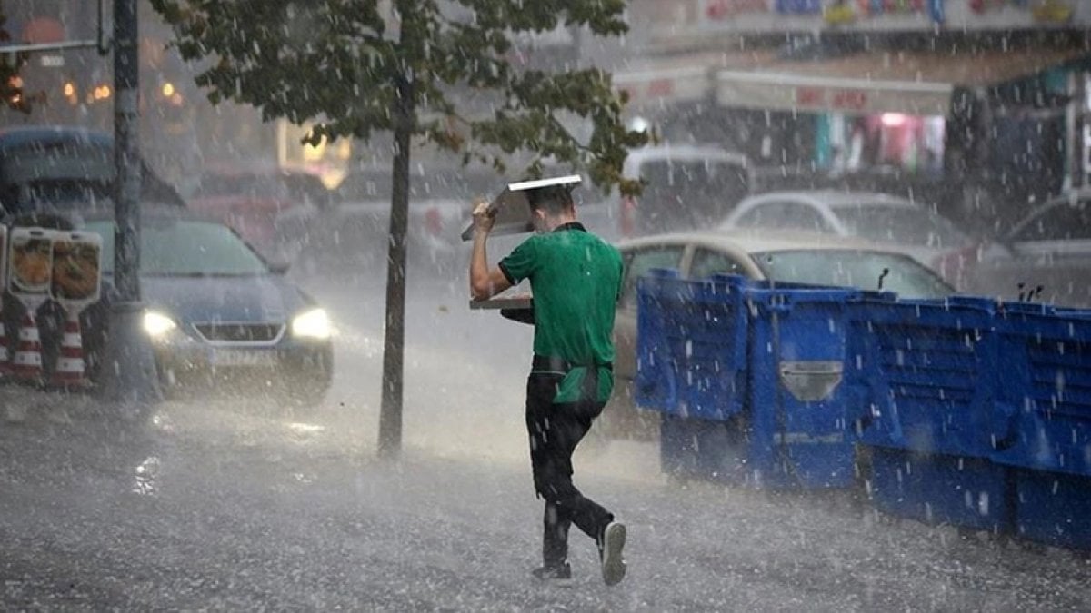 Meteoroloji’den İstanbul ve 2 il  için kuvvetli yağış uyarısı