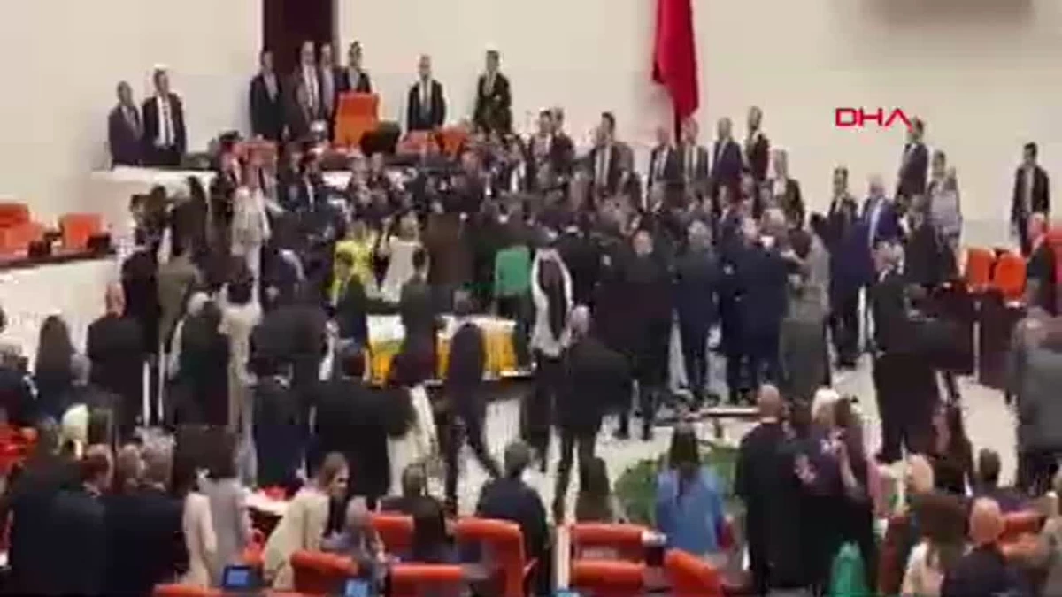 AYM’nin Can Atalay kararına ilişkin TBMM Genel Kurulu’ndaki görüşmede gerginlik