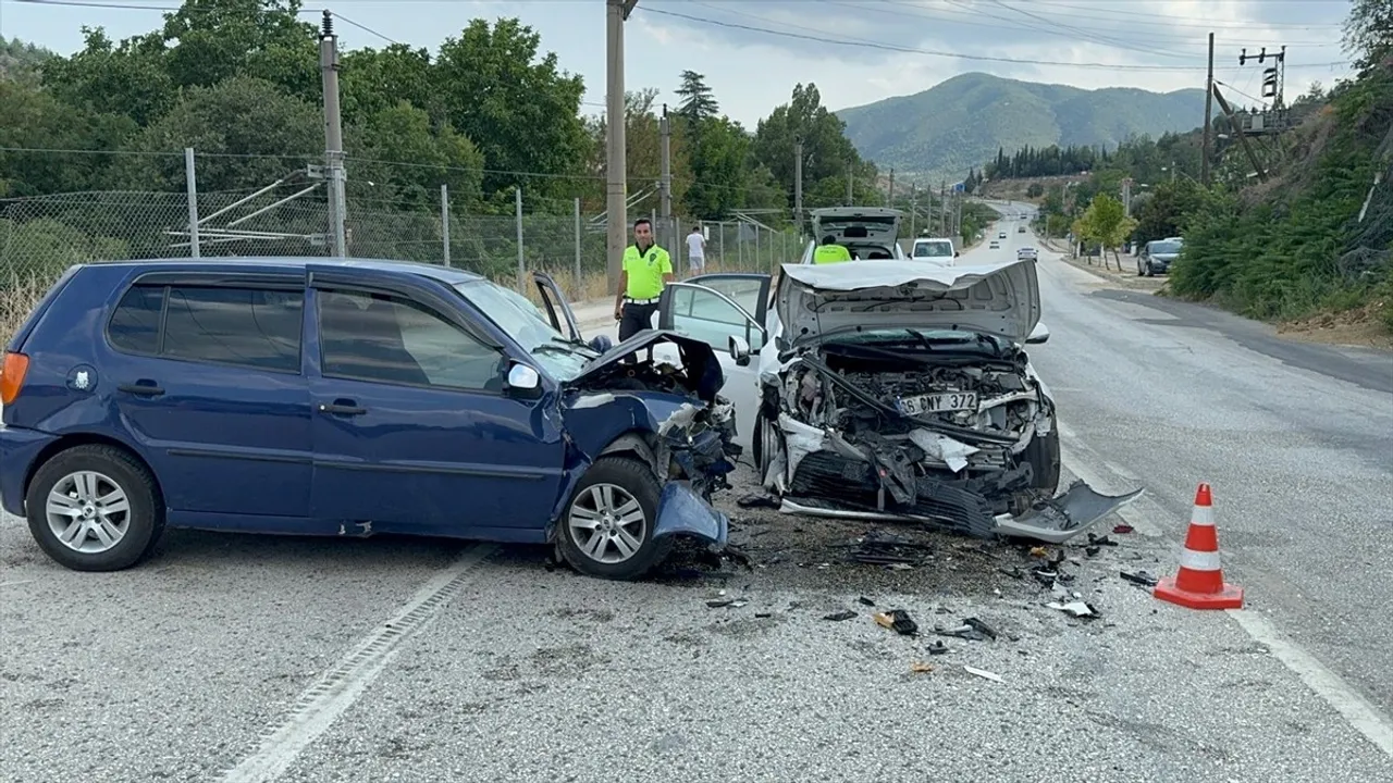 Bilecik’te Trafik Kazası: 1 Ölü, 2 Yaralı