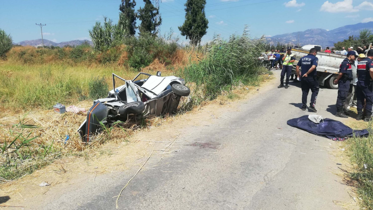 Düğün Dönüşü Kahreden Kaza: 1 Ölü, 6 Yaralı