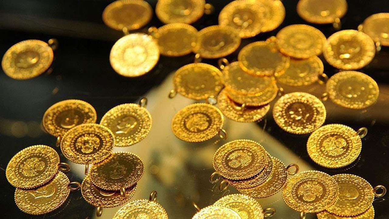 Gram Altın 900 Lira Birden Değişecek! Uzmanı Tarih Verdi