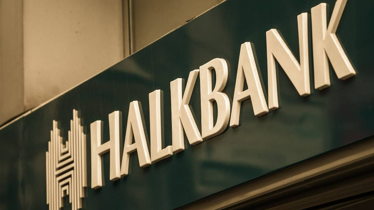 Halkbank’tan Büyük Zam: Fiyatı Yüzde 525 Arttırıldı