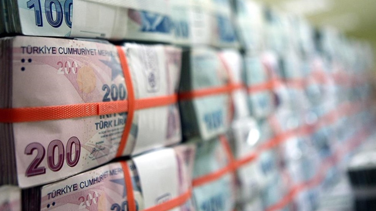 Hazine, 43.2 Milyar Lira Borçlandı