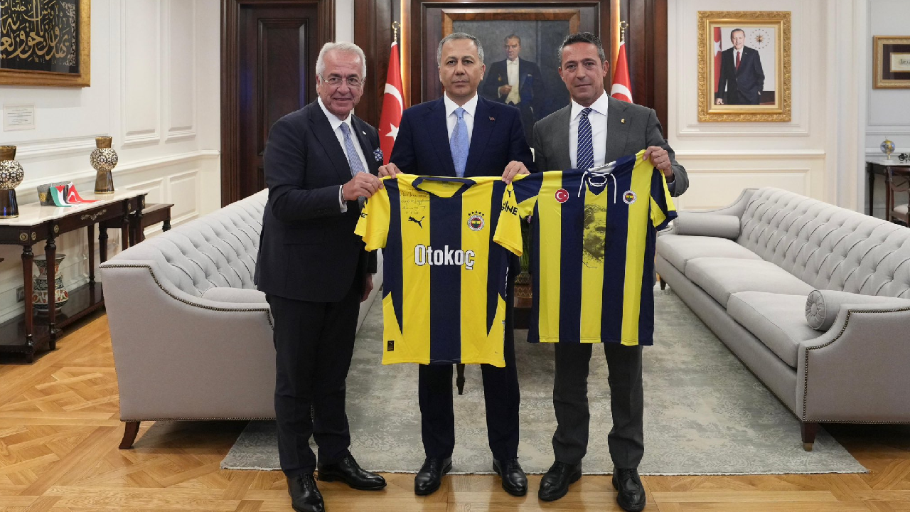 İçişleri Bakanı Ali Yerlikaya, Fenerbahçe Spor Kulübü Başkanı Ali Koç’u Kabul Etti