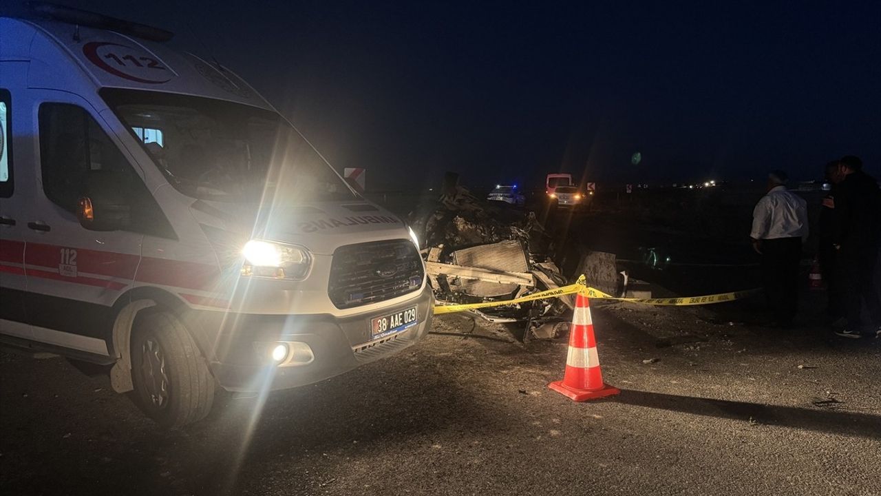 Kayseri’de Trafik Kazası: 4 Kişi Hayatını Kaybetti