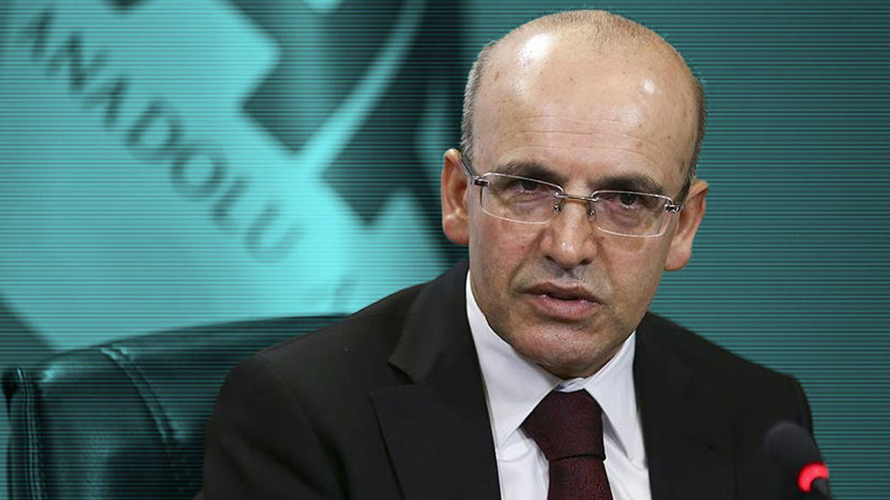 Merakla Bekleniyordu, İlk Açıklama Geldi: Mehmet Şimşek İstifa mı Ediyor?