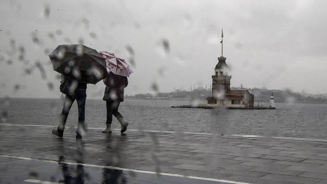 Meteoroloji İstanbul Dahil 16 İl İçin Alarm Verdi! Gök Gürültülü Sağanak Yağış Geliyor