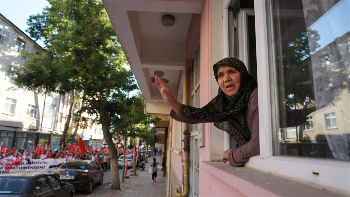 Polatlı’da Gazze’ye Destek Yürüyüşü ve Basın Açıklaması Yapıldı