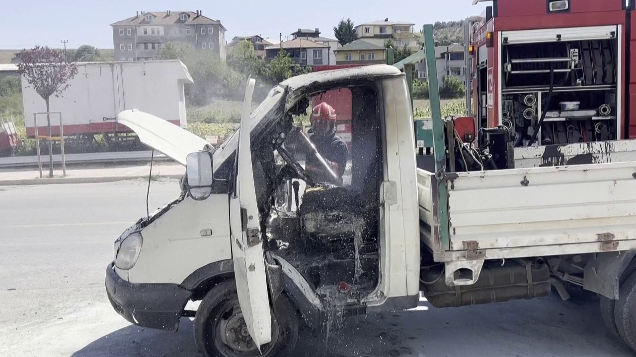 Sakarya’da Park Halindeyken Alev Aldı: 1 Yaralı