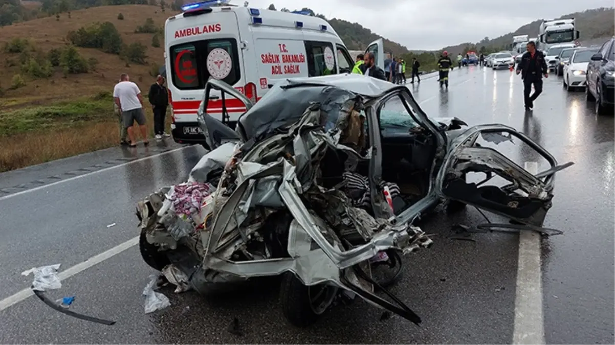 Samsun-Ankara kara yolunda zincirleme trafik kazası: 3 ölü, 6 yaralı