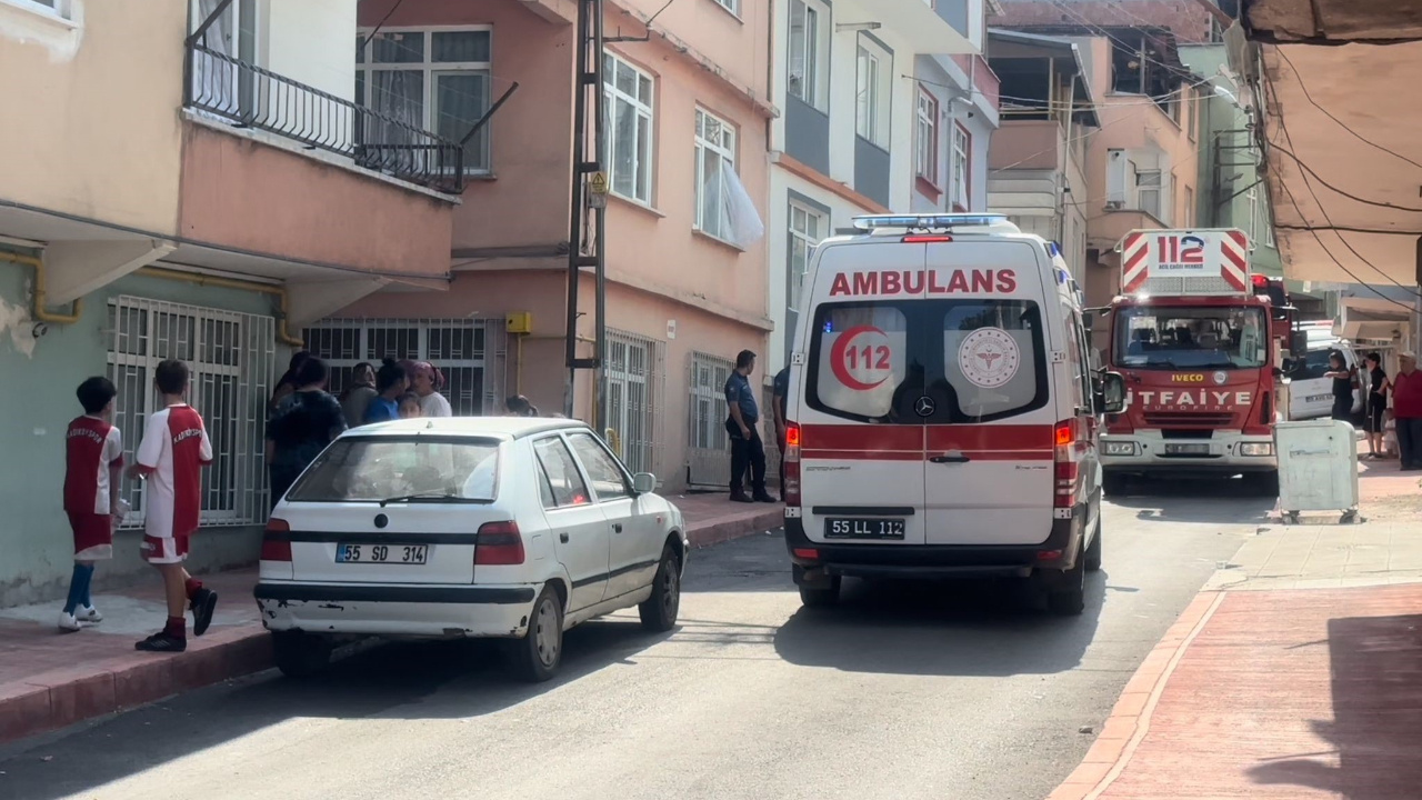 Silah Kazara Ateş Aldı, Kendini Vurdu!