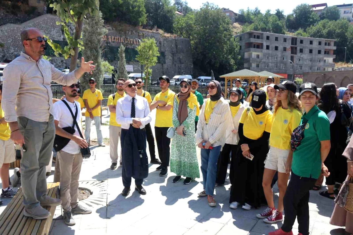 İstanbul Üniversitesi Öğrencileri Bitlis’i Gezdi