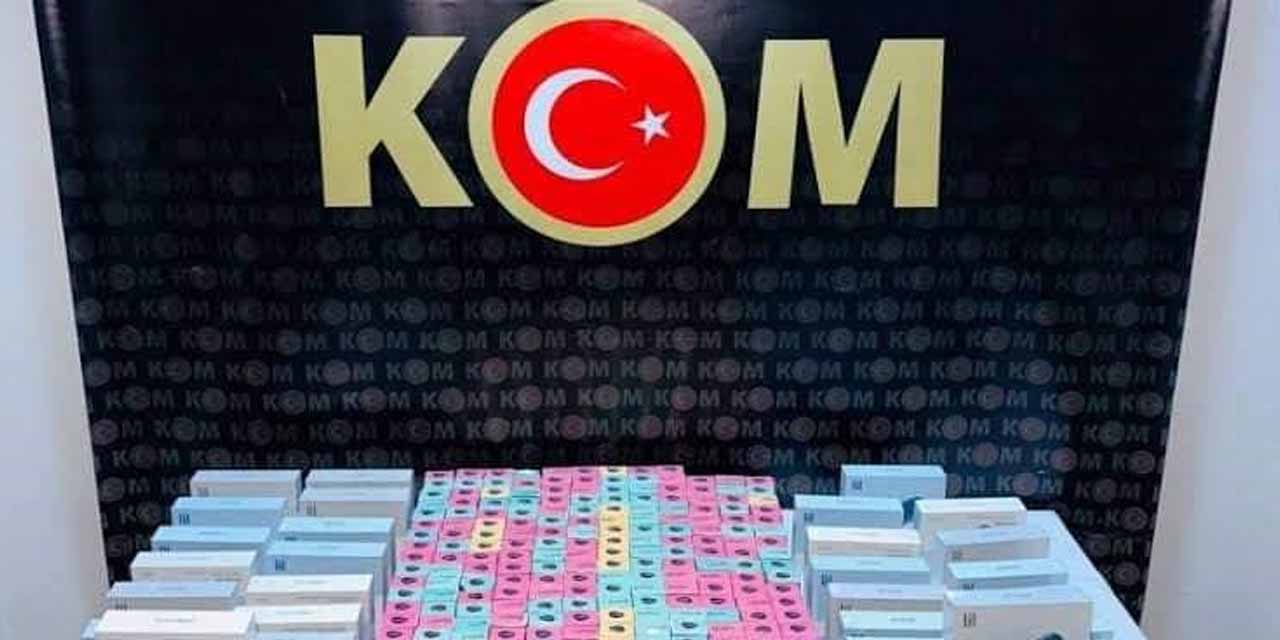 CHP’li vekilin aracında kaçak sigara malzemeleri yakalandı