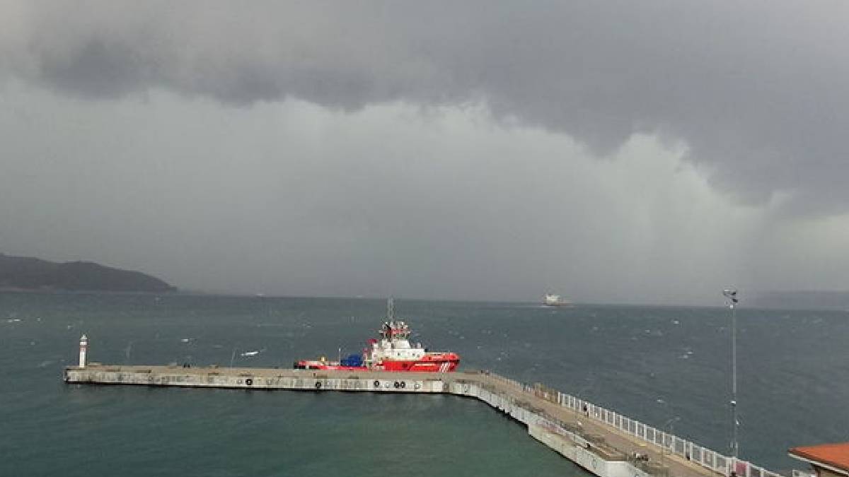 Marmara ve Ege için sağanak uyarısı! Gece saatlerine dikkat