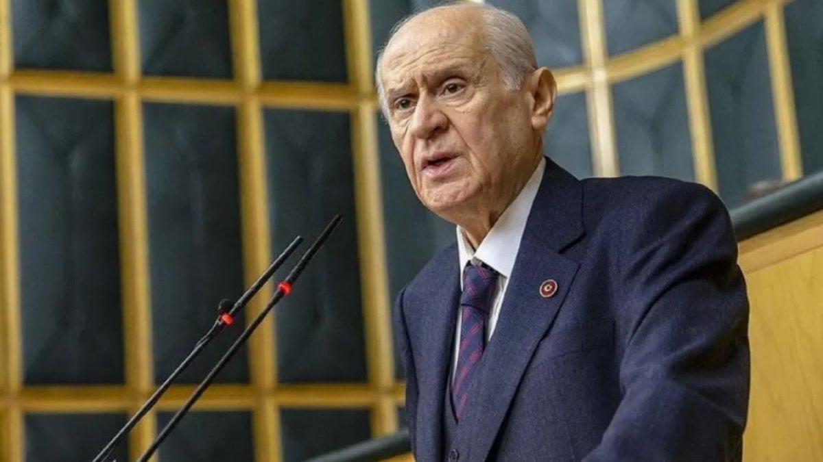 Bahçeli’nin hayatı kitap oluyor