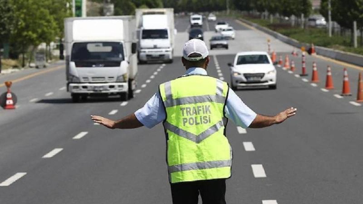 Pazar günü Kadıköy’de bazı yollar trafiğe kapatılacak