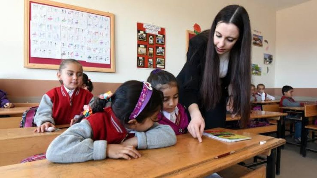 Öğretmenlere günlük ödeme yapılacak! MEB miktarı duyurdu