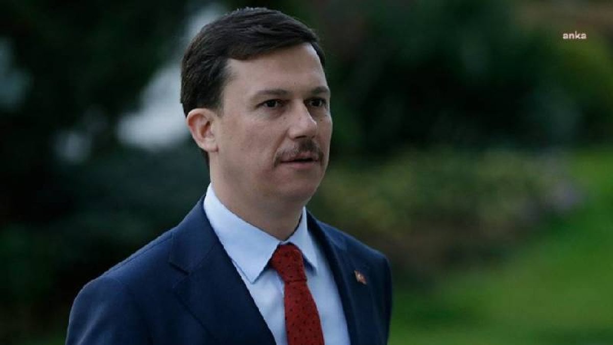 AK Parti Genel Başkan Yardımcısı Fatih Şahin hastaneye kaldırıldı