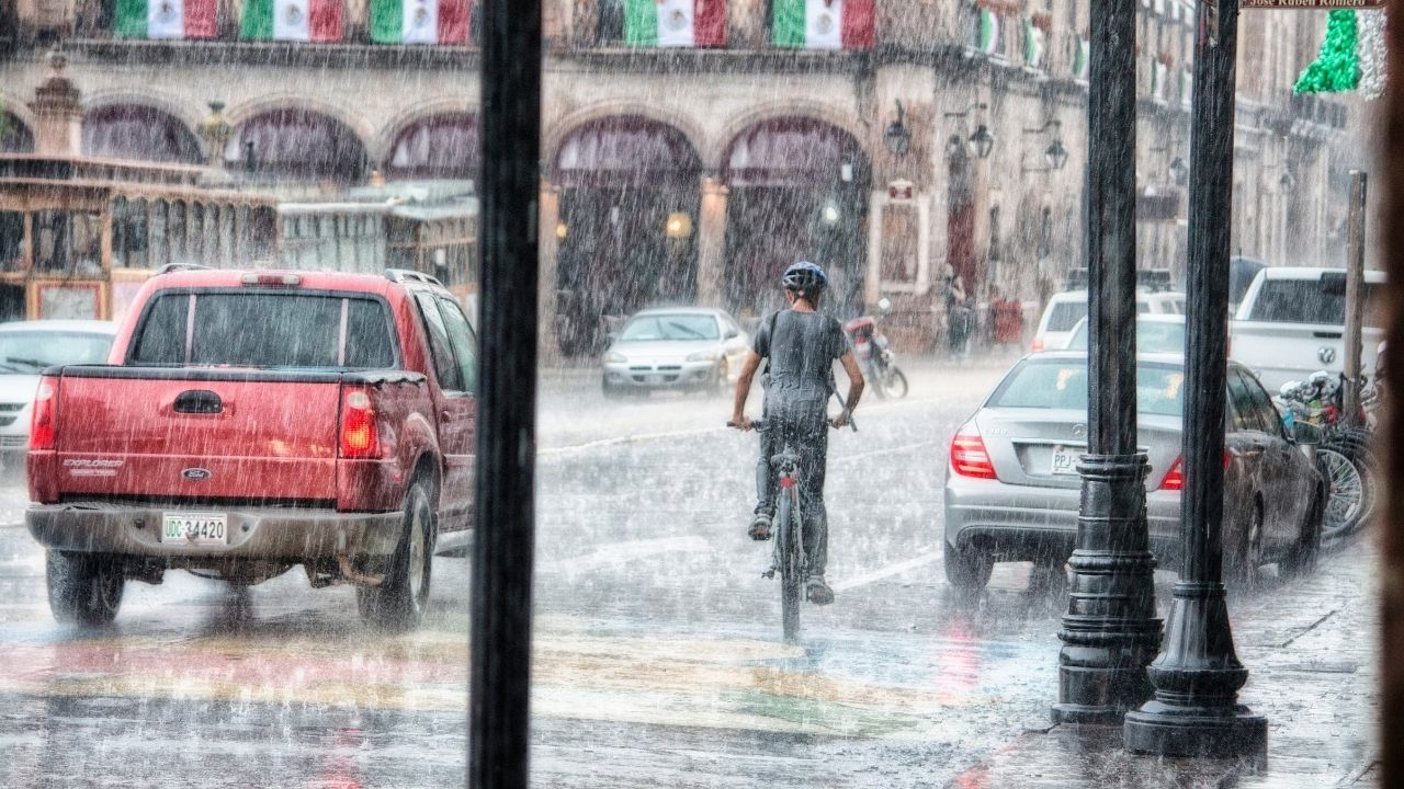 Meteoroloji’den Kritik Uyarı: Ege’de Dolu ve Sel Tehlikesi! 5 Eylül Perşembe Hava Durumu