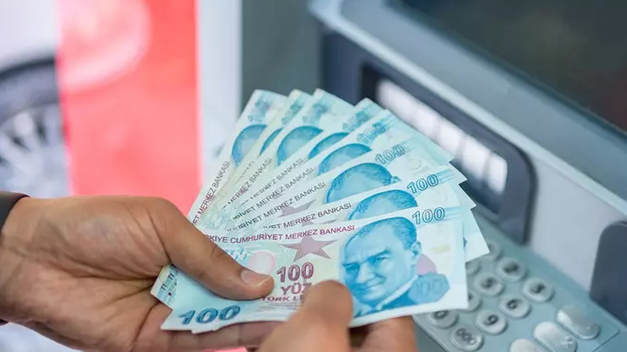 Emeklilere Sevinçli Haber: En Düşük Emekli Maaşı 15.000 TL Olacak